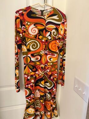 Zara Retro Swirl Long Sleeve Dress in Orange, Olive & Black size L